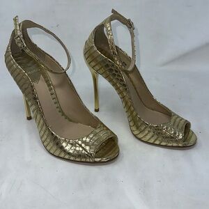 Brian Atwood Embossed Leather Printed Pumps Size 6